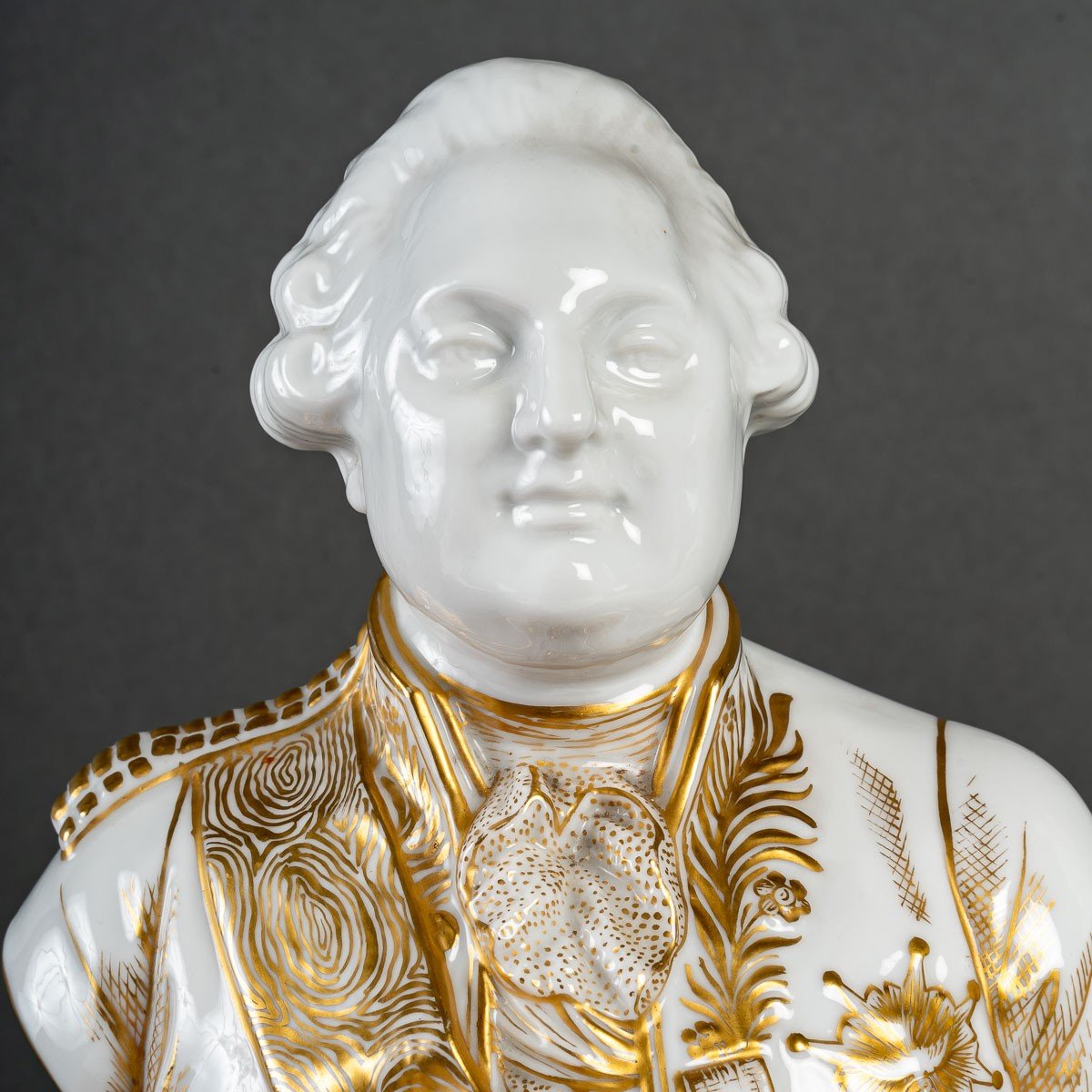 Paris  Bustes de" Louis XVI et Marie Antoinette "-photo-3