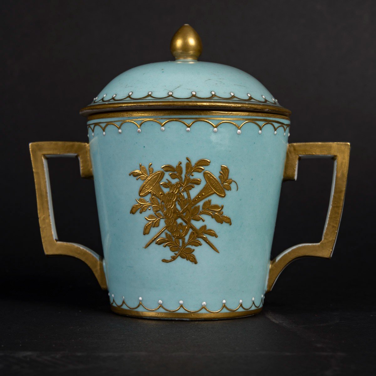 19th Century Pseudo Sèvres Celadon Trembleuse Cup-photo-2