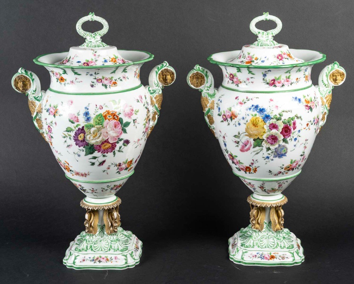 Paire de Vases couverts ouPaire de  Glacières fleuries  " Paris vers 1810  "At. à Schoelcher-photo-2