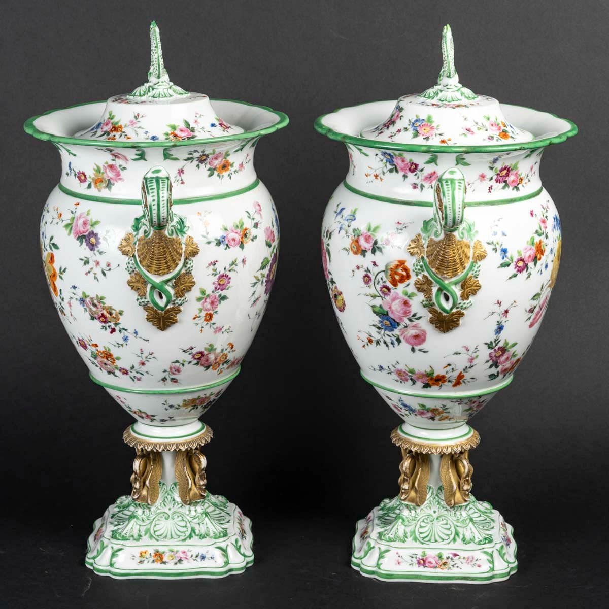 Paire de Vases couverts ouPaire de  Glacières fleuries  " Paris vers 1810  "At. à Schoelcher-photo-4