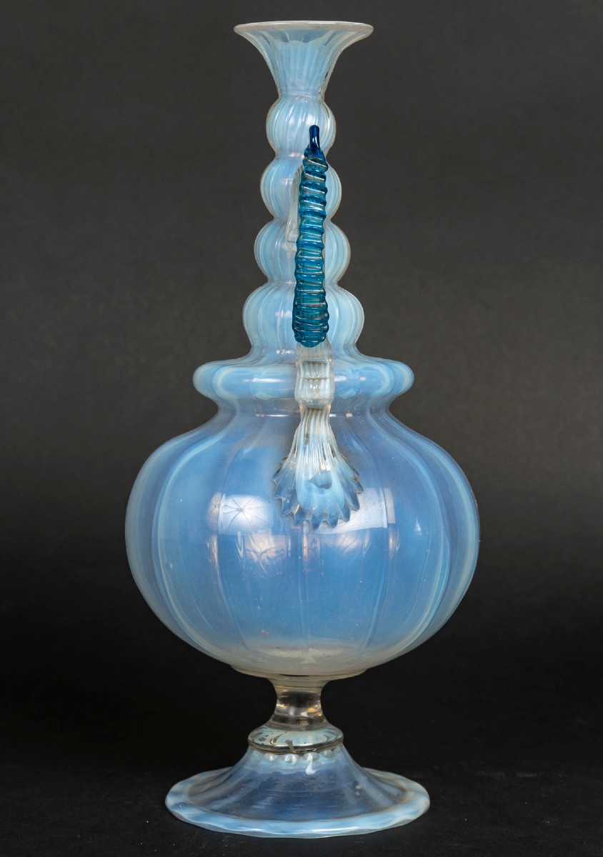 Opalescent White And Blue Amphora: "salviati And Co 1867" Murano-photo-4