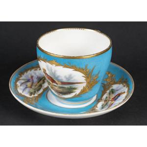 Large Paris "boyer" Cup With Polychrome Birds On A Sky Blue Background (1840),