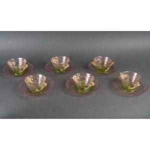 Salviati Dott.antonio 1875 Six Finger Bowls And Six Green And Pink Saucers With Dolphins