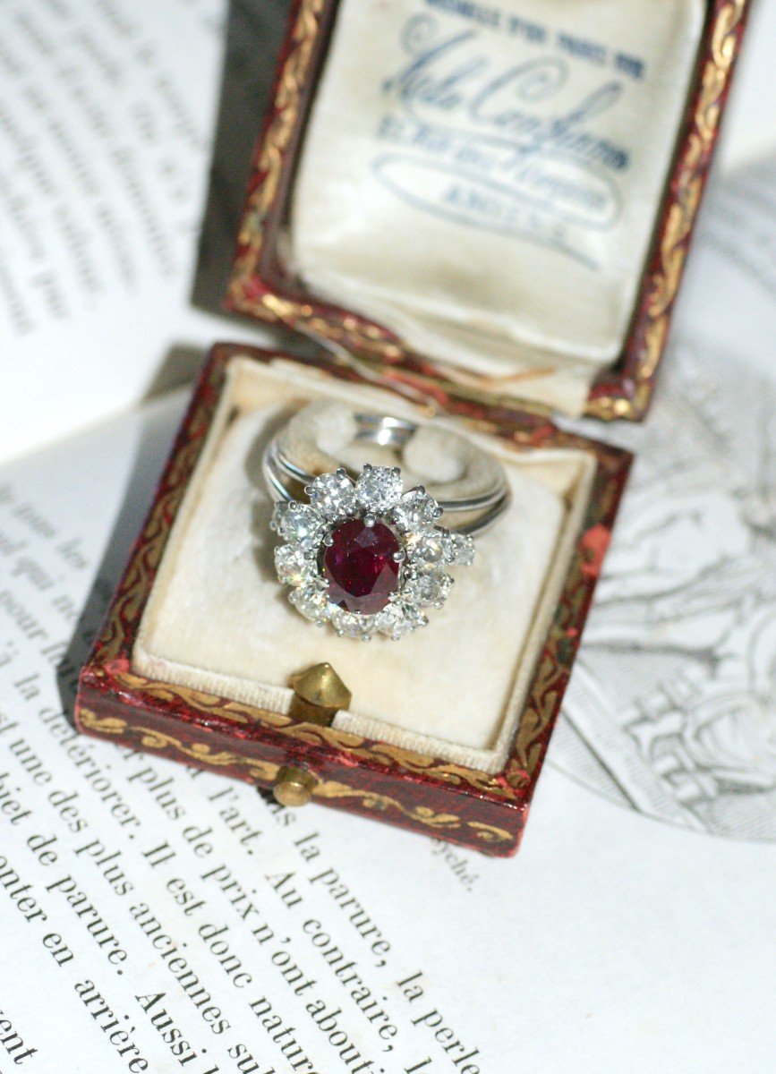 Bague Marguerite Rubis Birman Non Chauffé 1.60 Cts Et Diamants