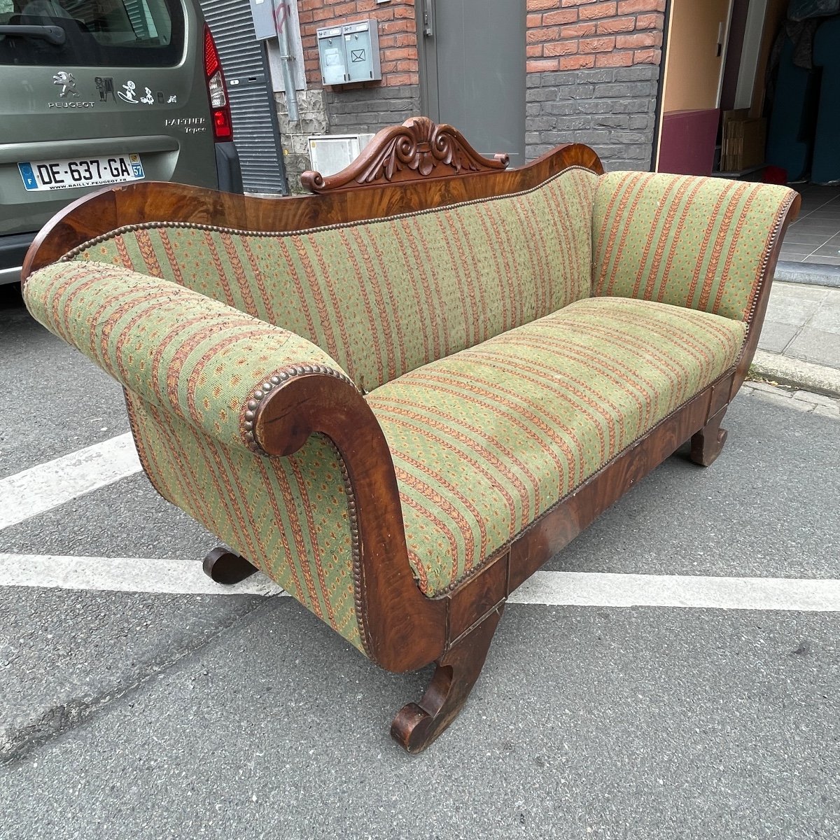 Antique Charles X Style 'gondola' Sofa To Be Restored, 19th Century-photo-1