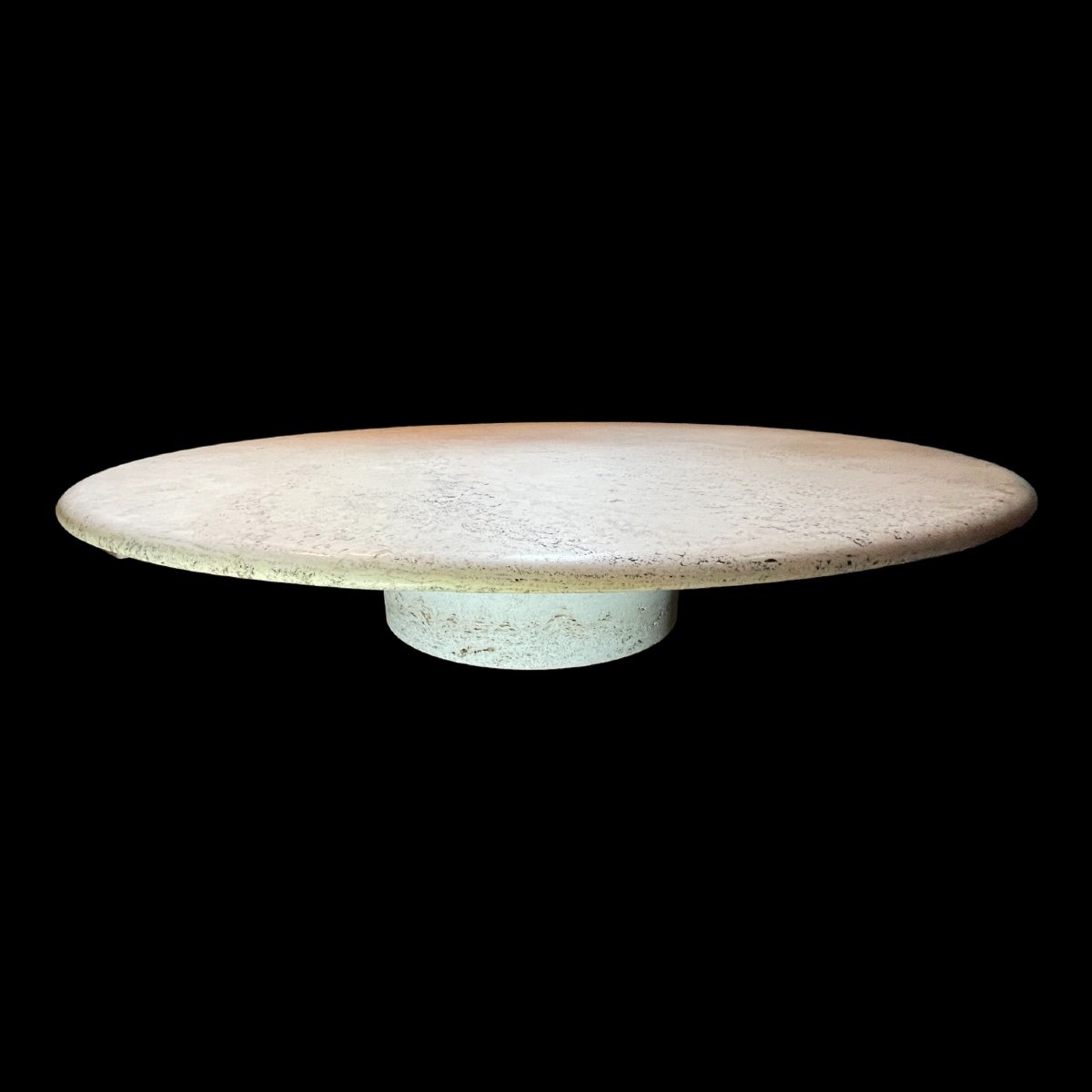 Angelo Mangiarotti For Up&up, Round Travertine Coffee Table, Central Cylindrical Leg, 1970s