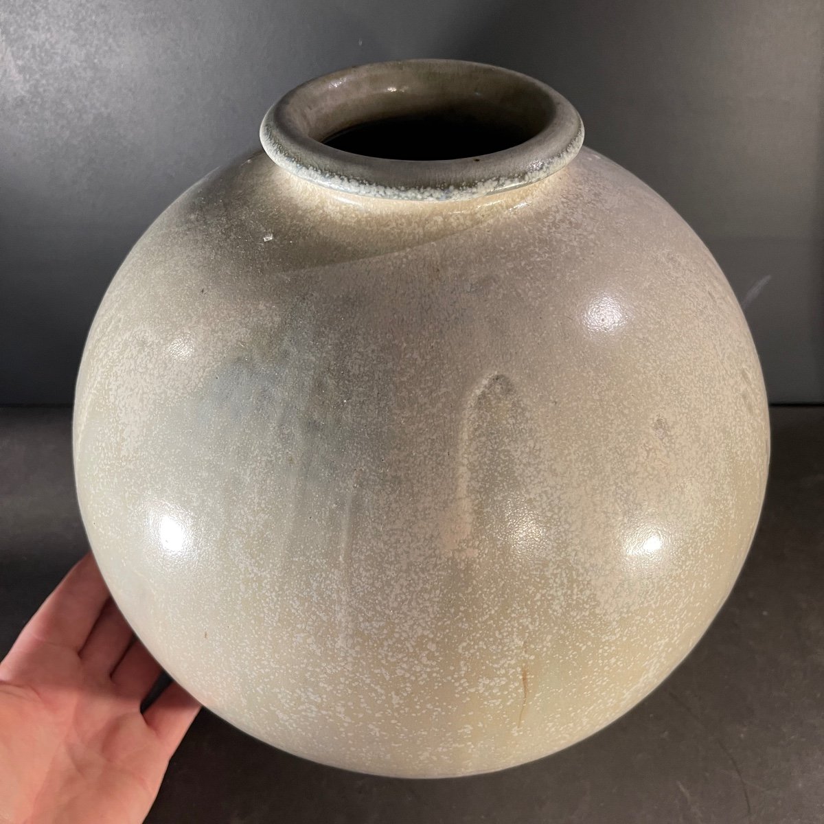 Roger Guerin, Vase Céramique Boule Art Déco, Forme R030 Blanche, Grès De Bouffioulx, Ca 1925-photo-2