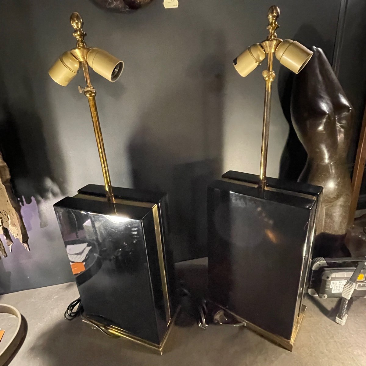 Pair Of Hollywood Regency Style Black Lacquered And Brass Table Lamps, Circa 1970-photo-5