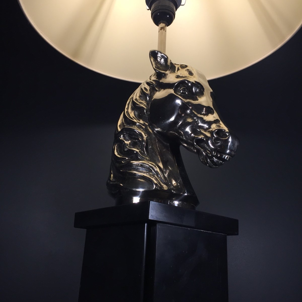 Maison Jansen (attribué à), Grande Lampe " Cheval ", Maillechort ( Bronze ) 1970-photo-1