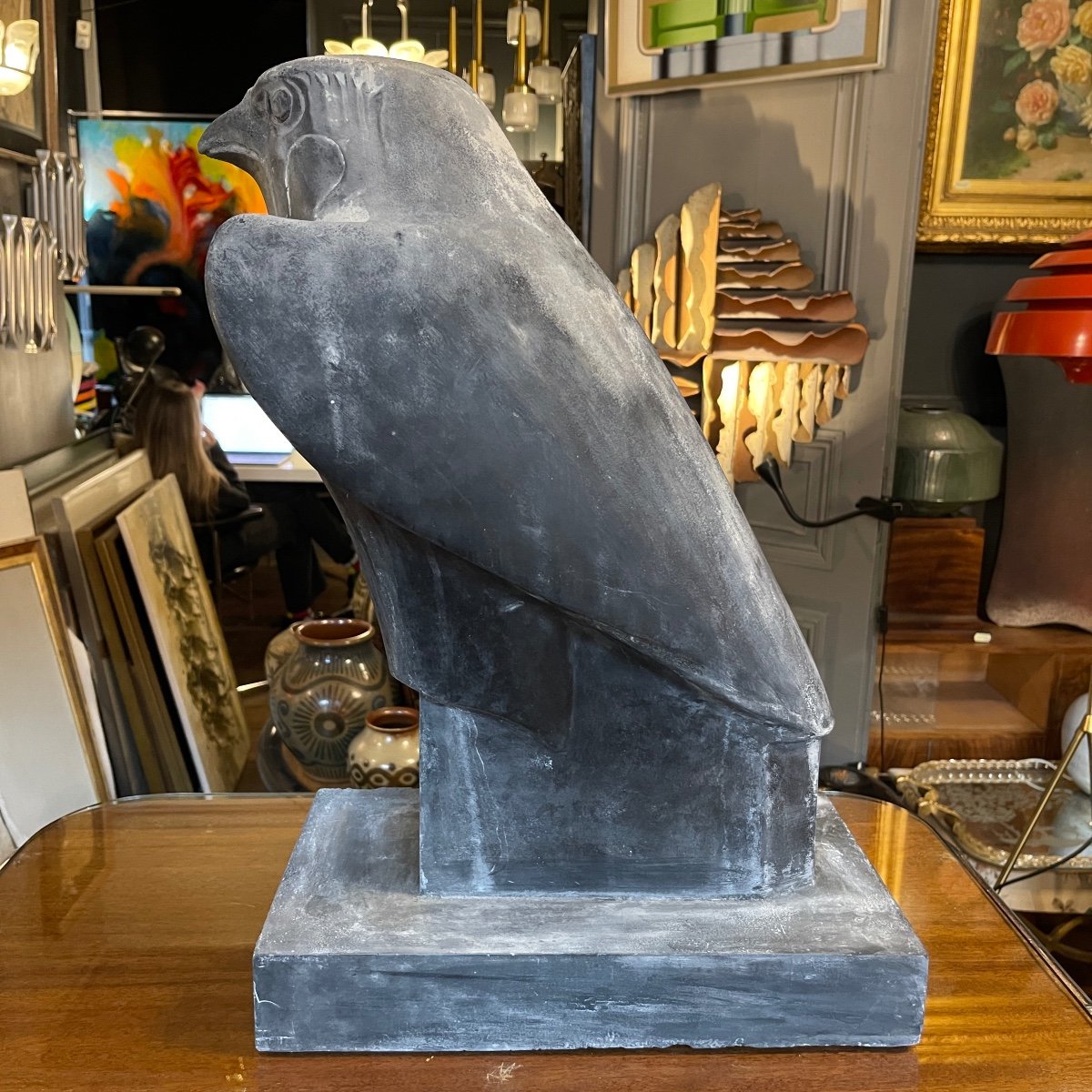 Large Plaster Sculpture Of A 'horus' Falcon, Blue Stone Type Grey Patina, 20th Century-photo-3