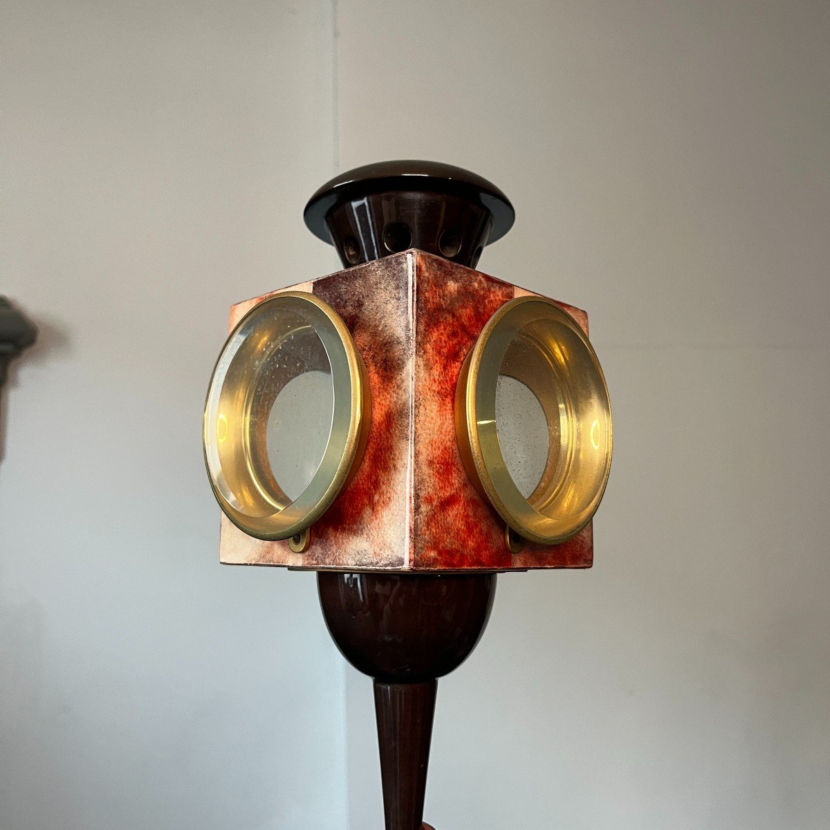 Aldo Tura, Lampe À Poser Lampadaire 'oiseau' Parchemin Peau De Chèvre Rouge Laqué, Ca 1950-photo-4