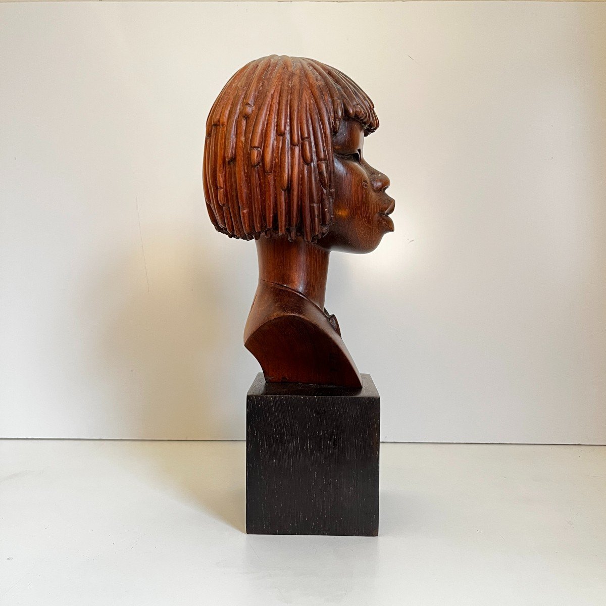 Sculpture Africaniste 'buste Ou Visage De Femme Africaine Scarifié' En Bois De Palmier, Ca 1950-photo-4