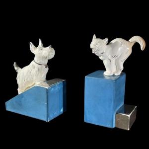 Asymmetrical Art Deco Bookends, Scottish Terrier Dog And Cat, White Blue Chrome, Ceramic