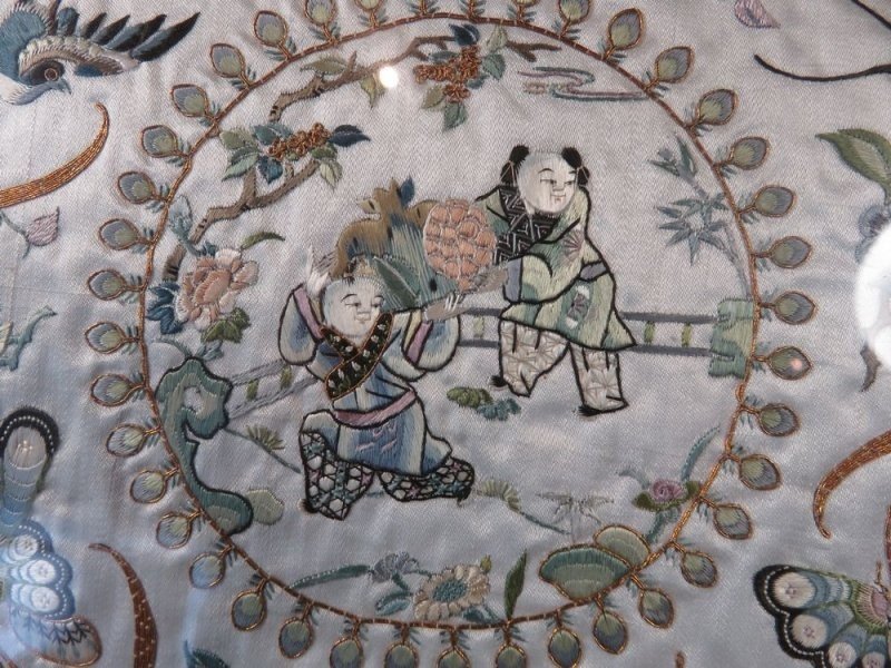 Pair Of Embroideries, Early 20th Century. Far East.-photo-2