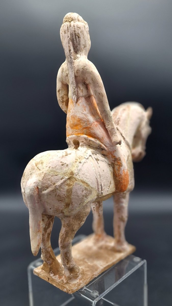 China - Horsewoman - Early Tang Dynasty - Tl-photo-2