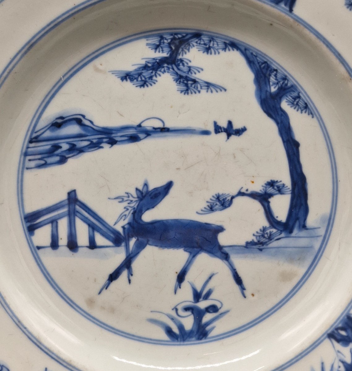 Chine – Assiette En Porcelaine De Chine - Décor Cerf – Kangxi -photo-3