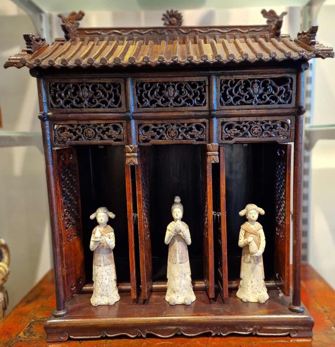 China - Temple Or Spirit House - Qing Dynasty - Circa 1900-photo-8