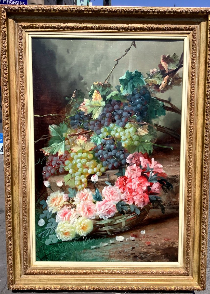 Tableau Par Max CARLIER (1872-1938) Nature Morte Aux Fleurs Et Raisins-photo-2