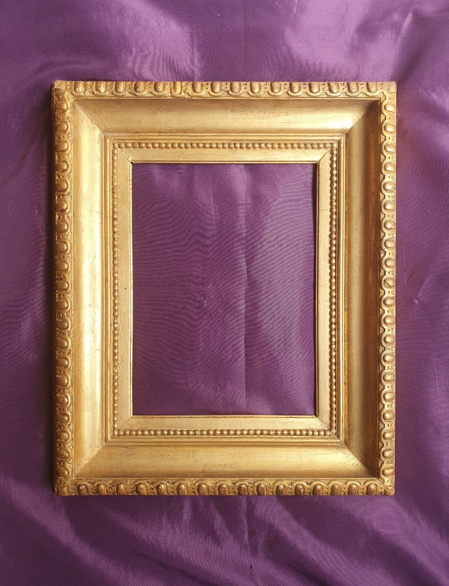 Golden Carved Oak Frame Decorated With Oves And Rows Of Pearls (c23 0010)  4f