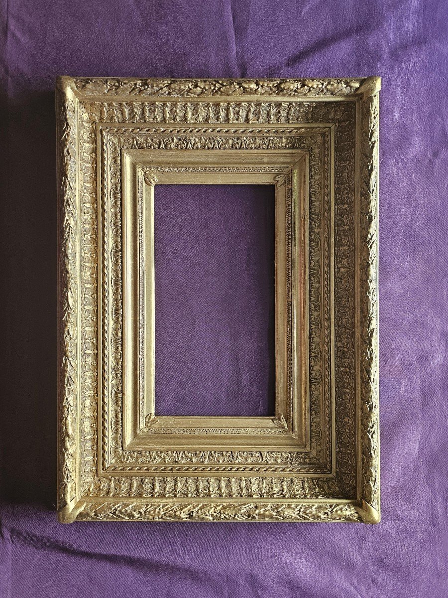 18th Century Italian Frame Carved In Gilded  Wood (c24 0002) 