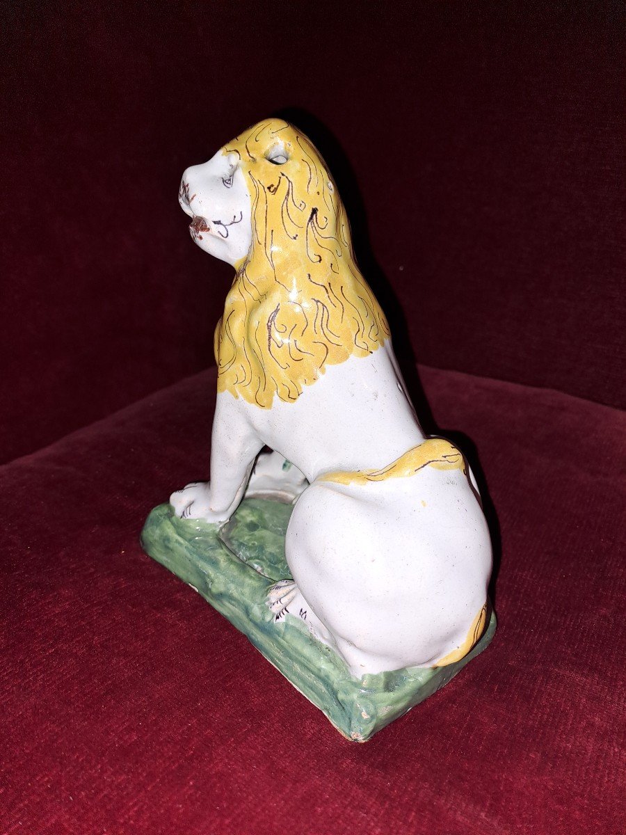 Lunéville Lion In Polychrome Earthenware From The 18th Century -photo-2