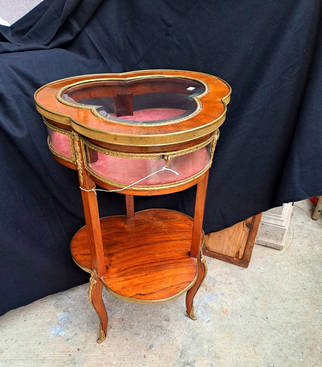 Rare Table Vitrine De Forme Trilobée  époque 19e Siècle  Sormani,linke  Krieger ....