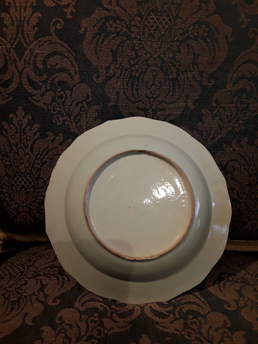 Chine Compagnie Des Indes Rare  Assiette  à Decor De Fleurs  Inspirée  De Meissen époque 18e Si-photo-3