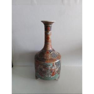 Satsuma vase soliflore en  céramique  Japon 19e siècle 
