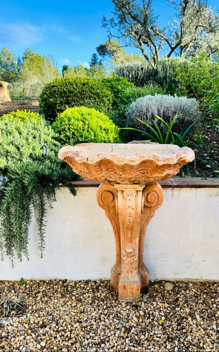 Fountain Or Fountain In Stone In The Shape Of A Shell Marseille Provence France-photo-1