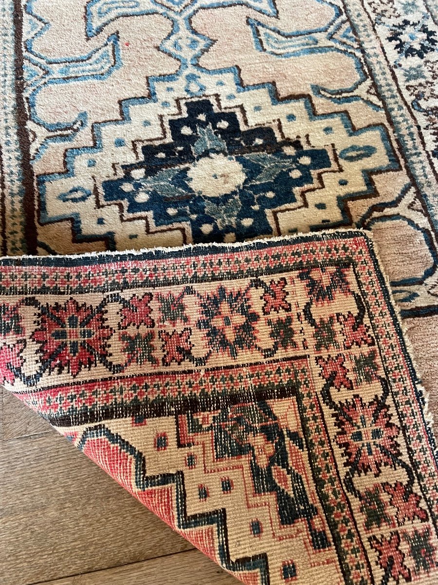 Pretty Little Oriental Rug-photo-1