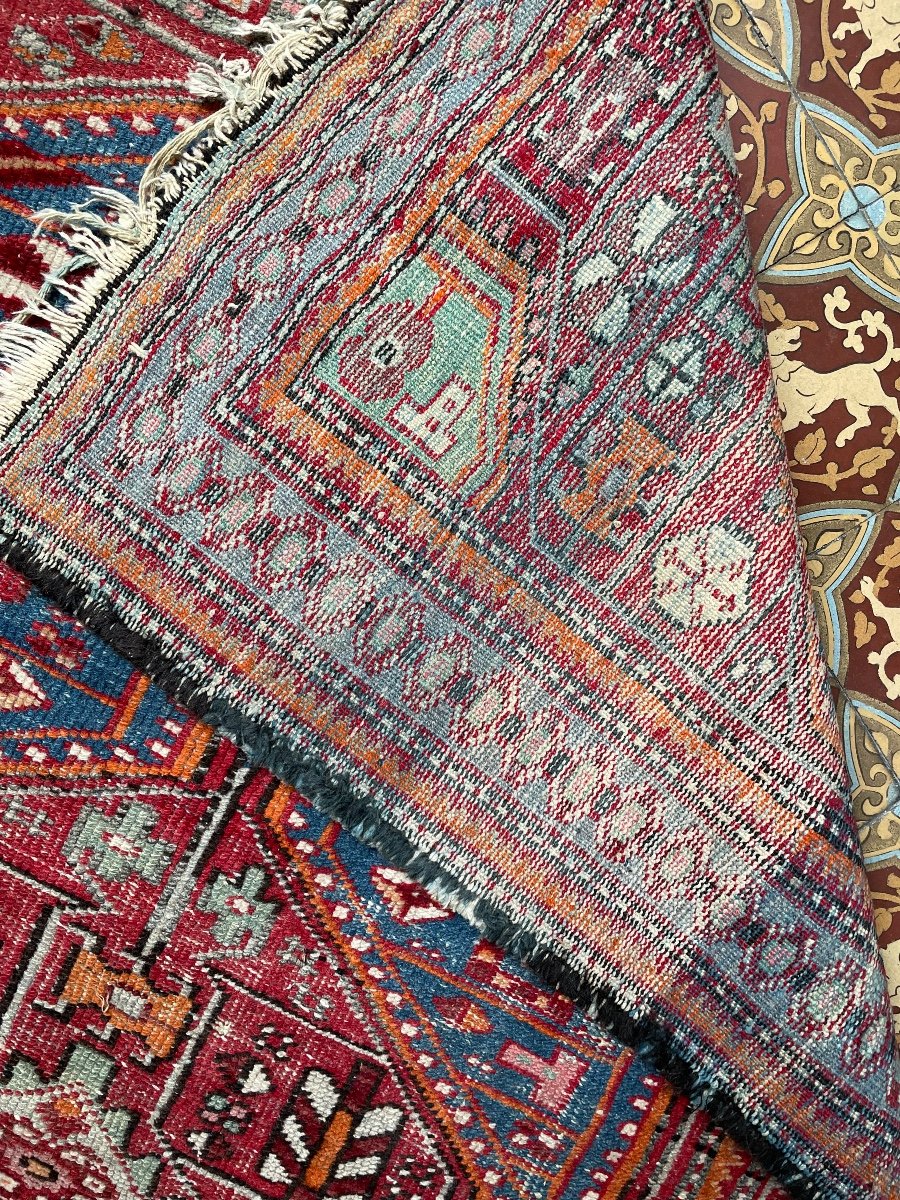 Old Oriental Rug With Beautiful Patina-photo-3