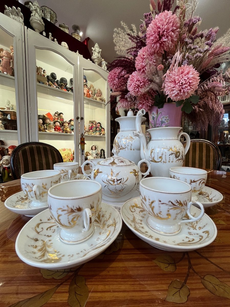 Porcelaine De Paris Tea And Coffee Set-photo-3