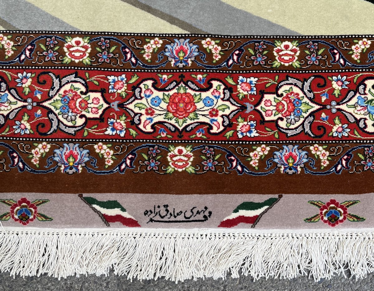 Tapis d'Orient Ghoum Iran Laine et Soie - Signé : Par Maître : Mehdi Sadeghzadeh -photo-4