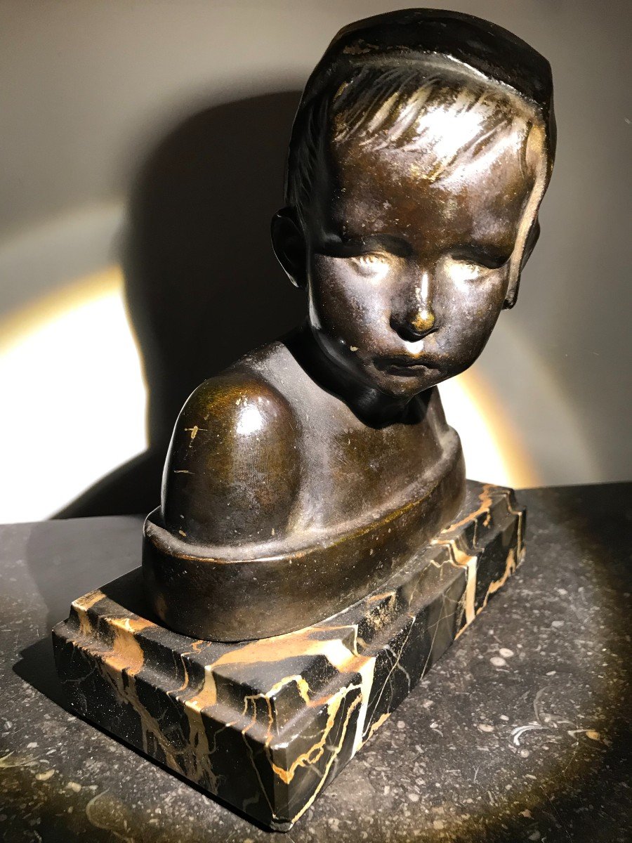 Buste d'Enfant Au Bonnet En Bronze    Par Cranney-franceschi