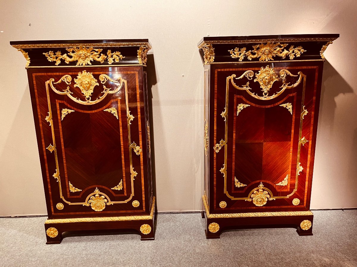 Paire De Meubles D’appui En Amarante  de Style Louis XIV  Époque  XIXe