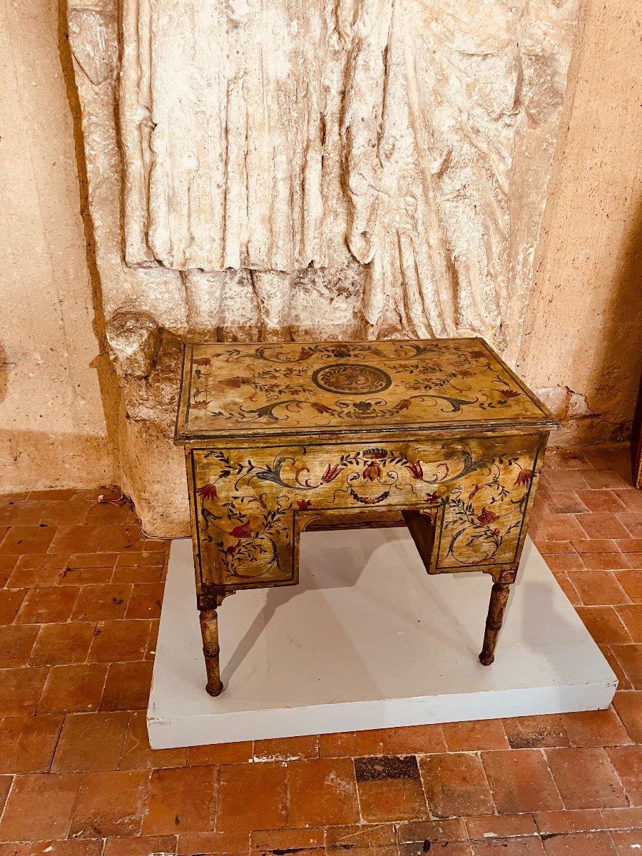 18th Century Arté Povéra Desk With Pedestal -photo-1