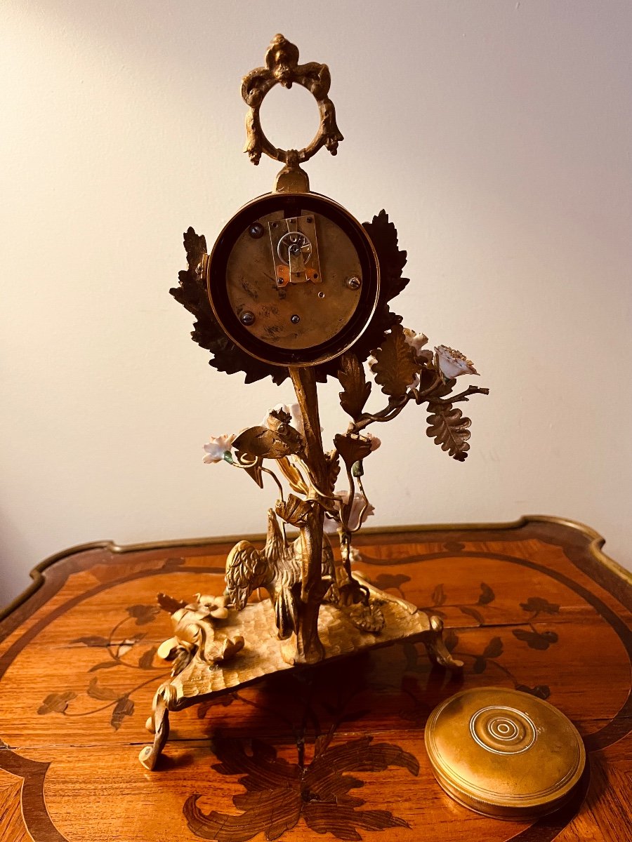 Gilt Bronze Rocaille Clock With Rooster And Soft Paste Flower 18th Century -photo-2