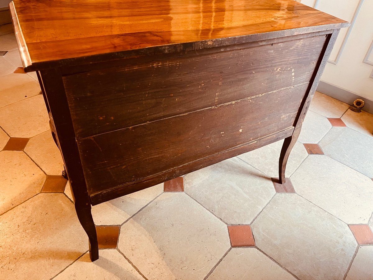 18th Century Walnut Chest Of Drawers-photo-1