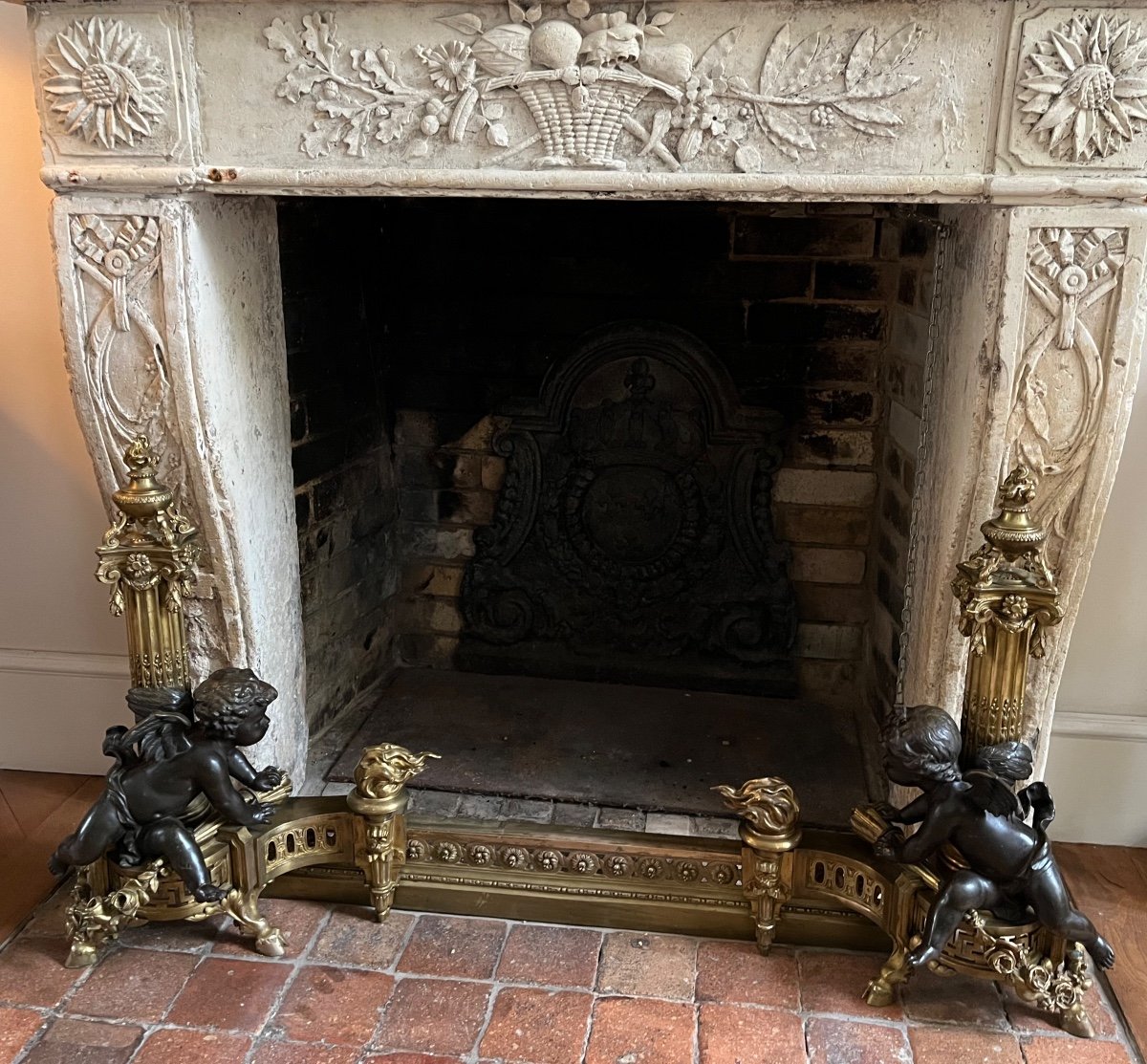 19th Century Bronze Fireplace Bar With Cherub Decor