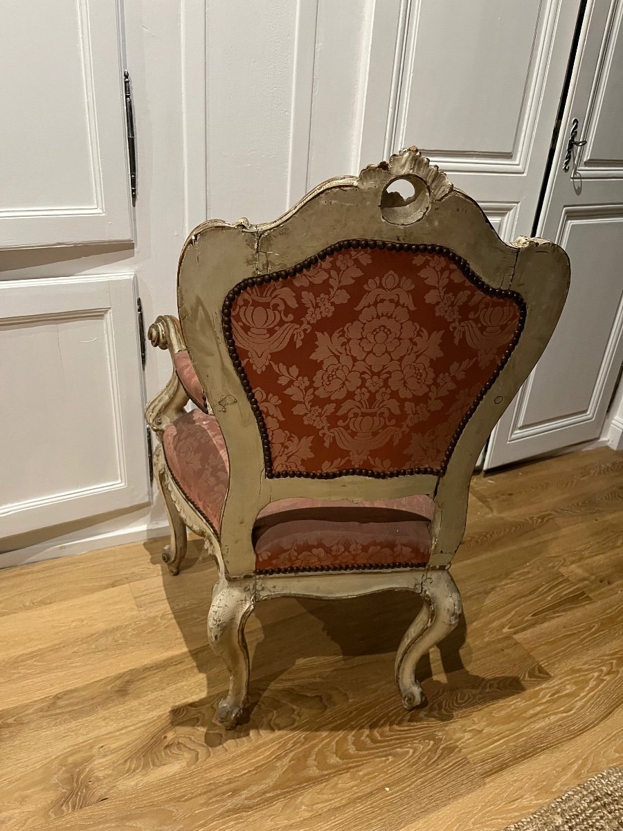 18th Century Roccoco Painted Wood Venetian Armchair-photo-3