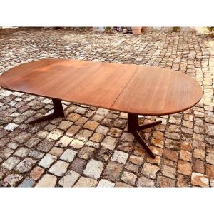 Central Leg Table With Extensions In Teak 1970s