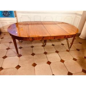 Table ovale à bandeau en acajou Directoire 