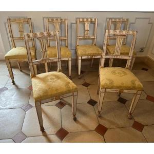 Suite de 6 chaises Italienne Laquées et  Dorées 