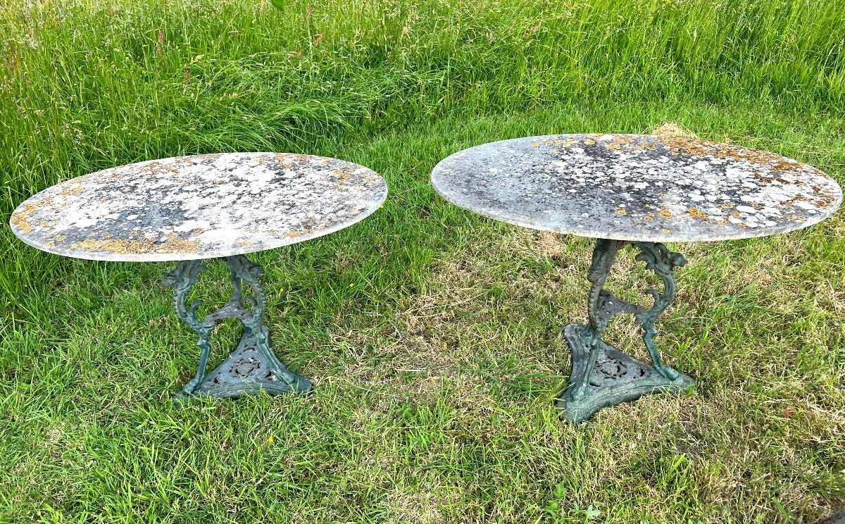 Pair Of Oval Shape Garden Pedestal Table-photo-2