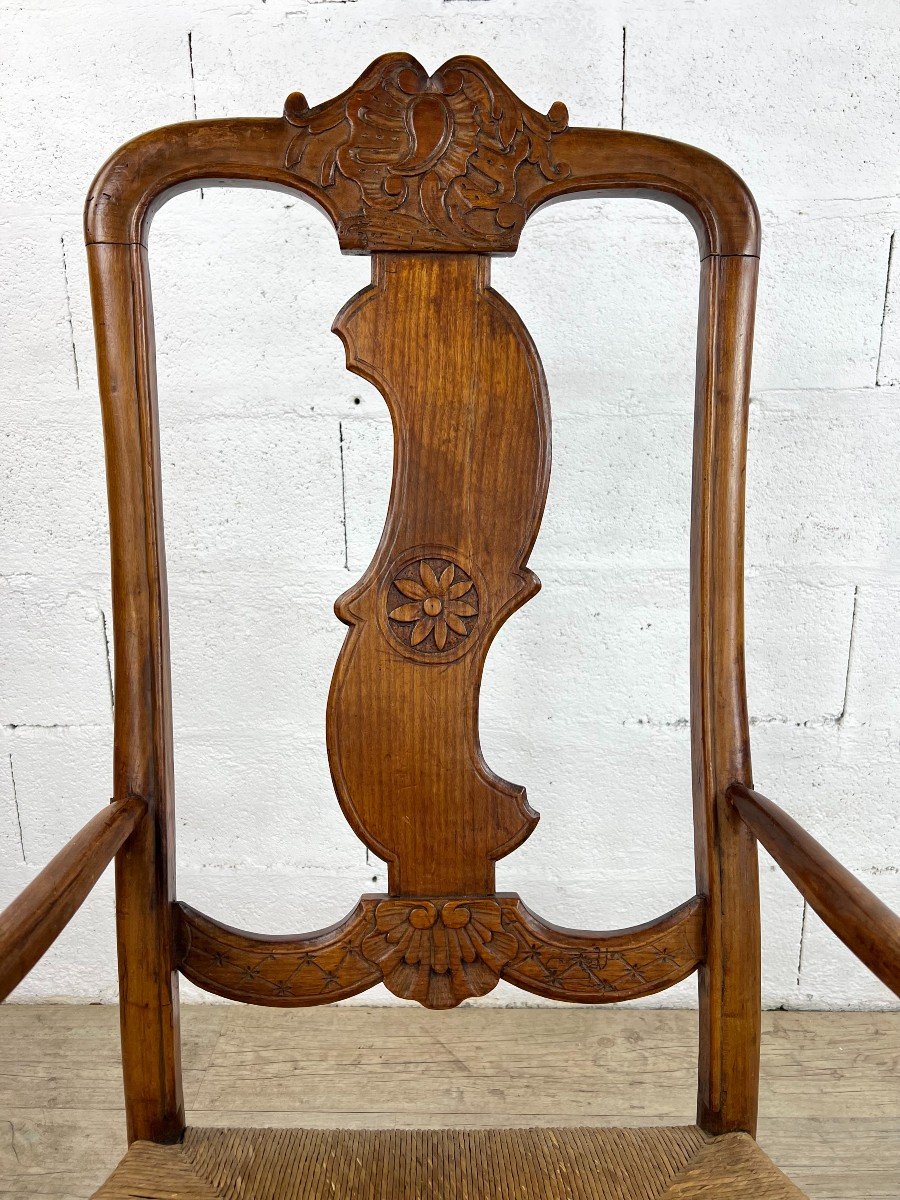 Rococo Chair In Carved Wood-photo-1