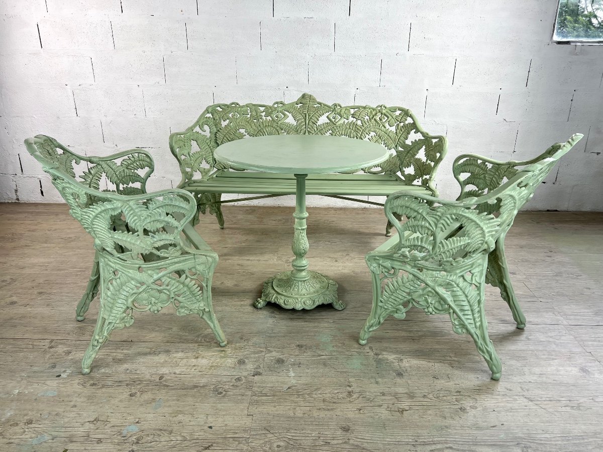 Cast Iron Ferns Garden Set