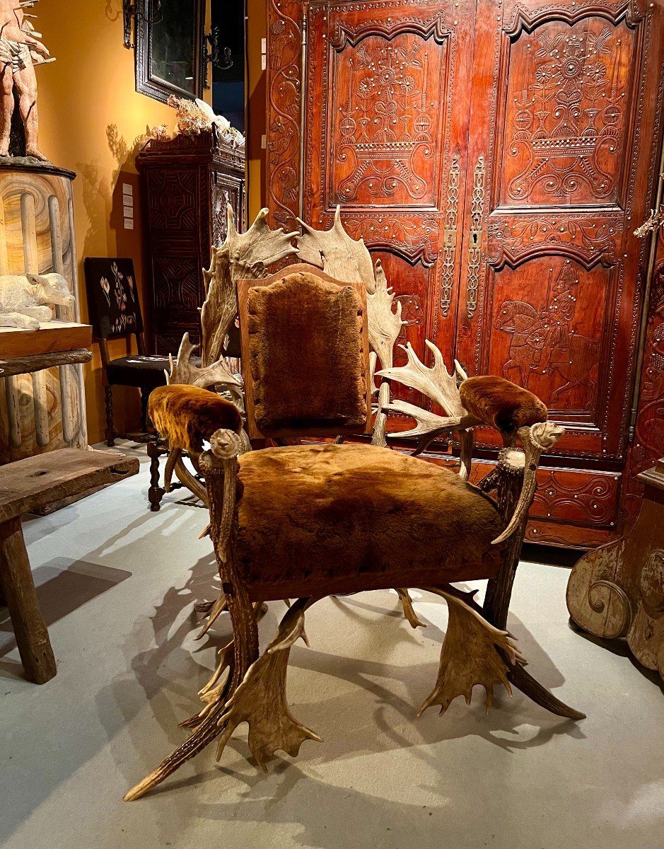 Fauteuil d'Apparat En Bois De Cerf