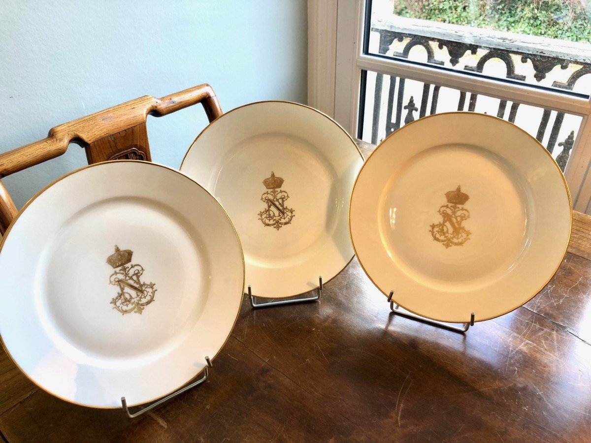 Manufacture De Sèvres, Service De l'Empereur Napoléon III, 3 Grandes Assiettes Plates 