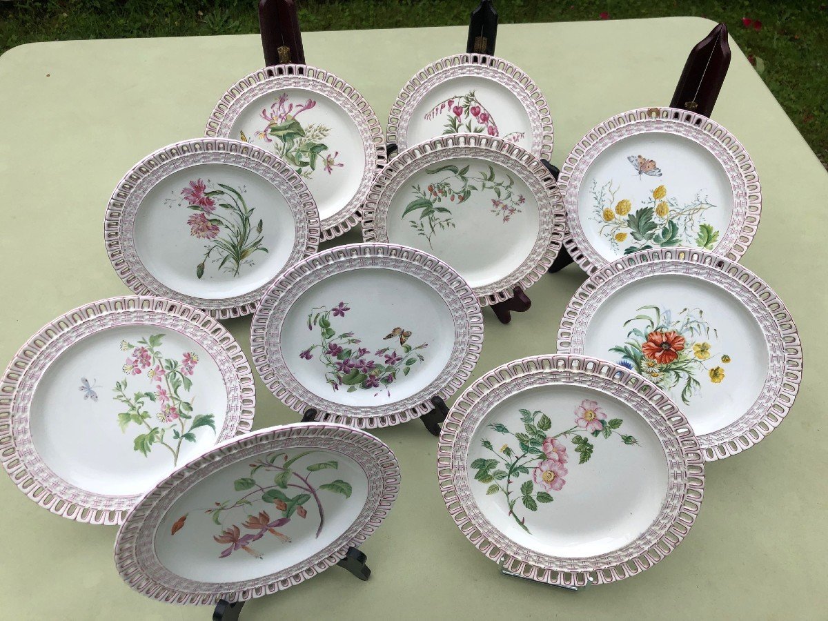 Suite De 10 Assiettes à Dessert Luneville vers 1900 , Différents Décors De Fleurs -photo-2