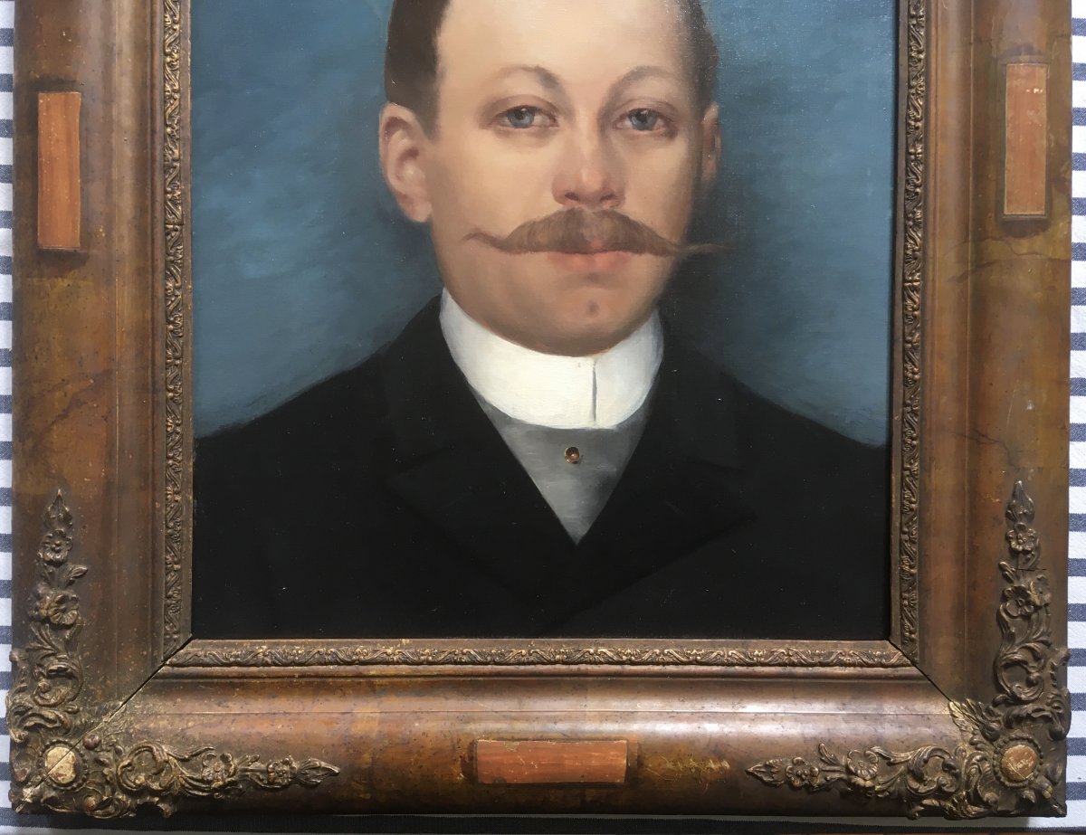 Ecole Française De La Fin Du XIXème Siècle. Portrait d'Homme à La Fière Moustache. Huile.-photo-1